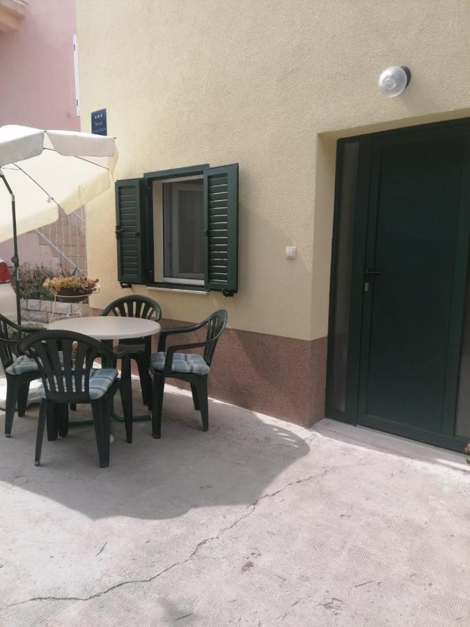 Apartment Sunce Kaštela Esterno foto