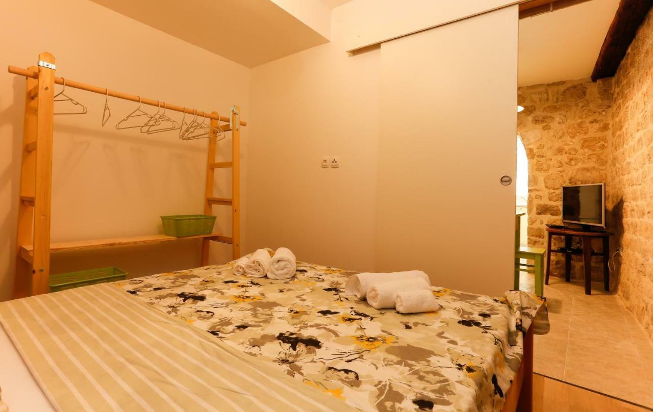 Apartment Sunce Kaštela Esterno foto