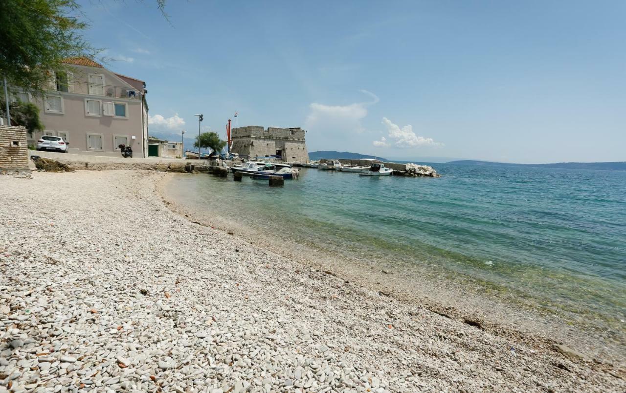 Apartment Sunce Kaštela Esterno foto