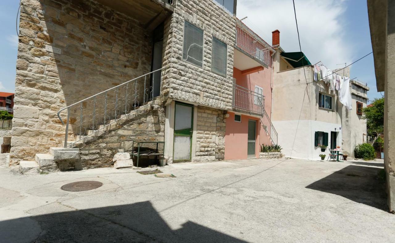 Apartment Sunce Kaštela Esterno foto