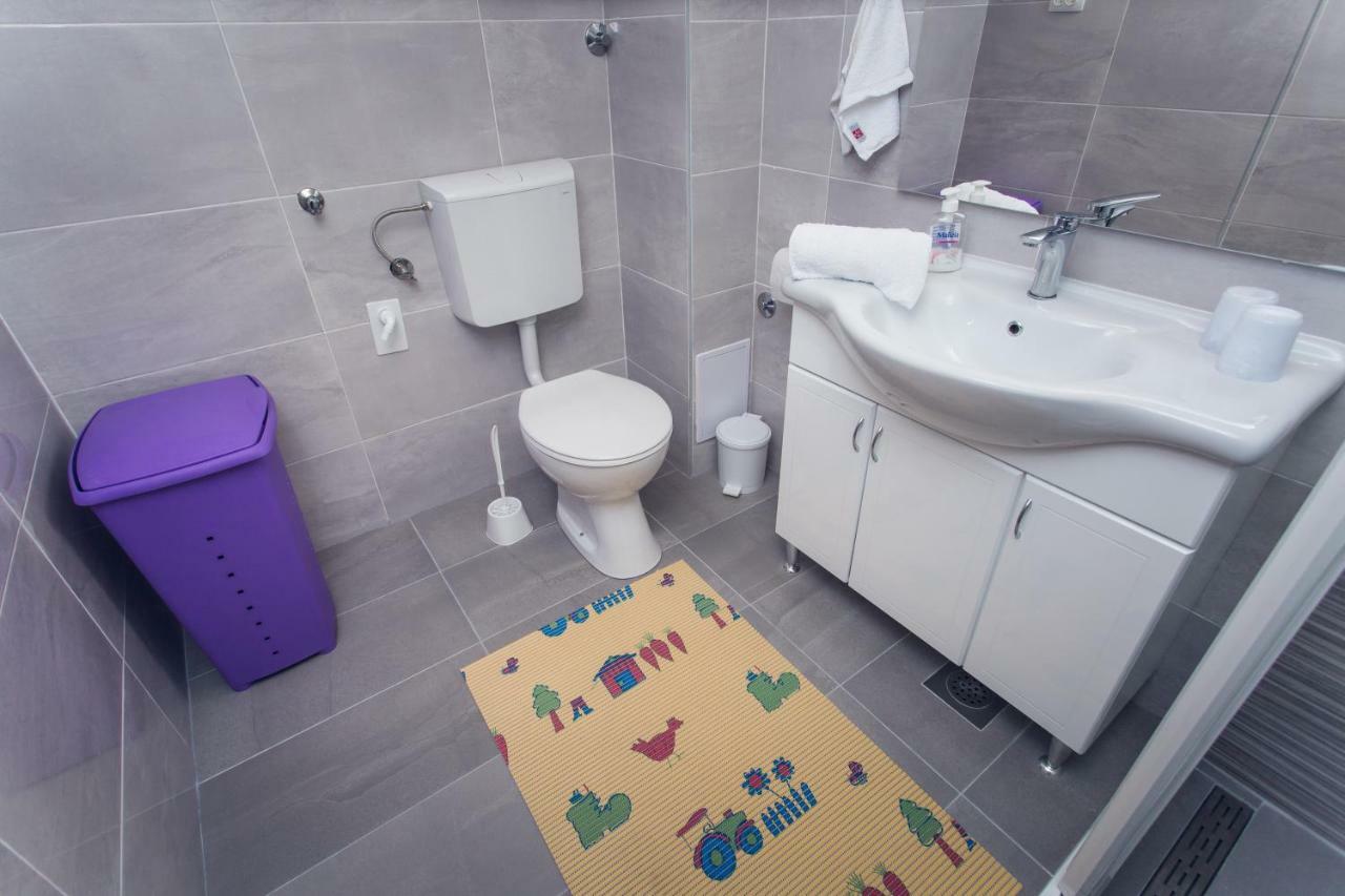 Apartment Sunce Kaštela Esterno foto
